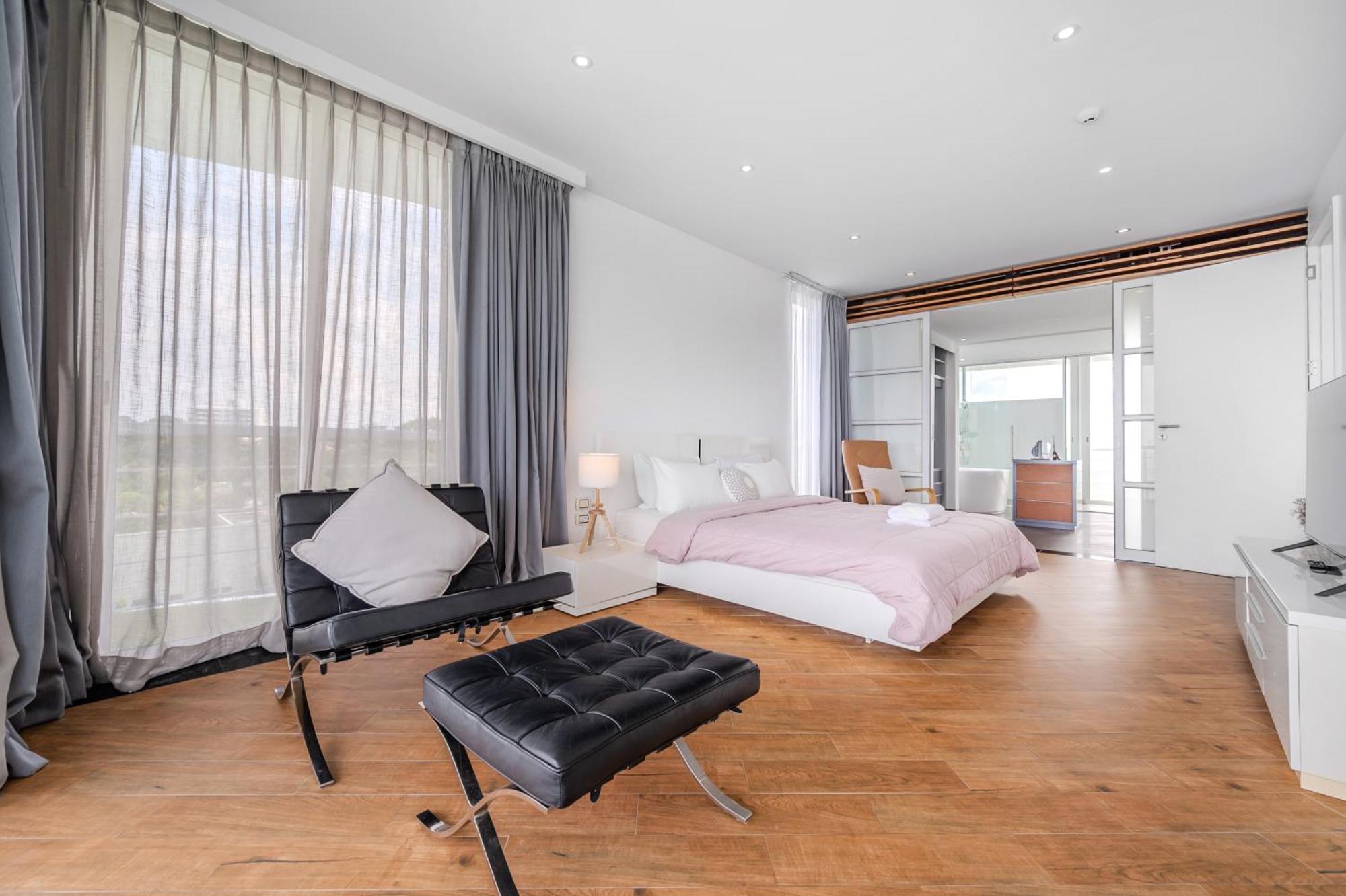 Pure Sunset Beach - Ocean View Room, Pattaya นาจอมเทียน ภายนอก รูปภาพ