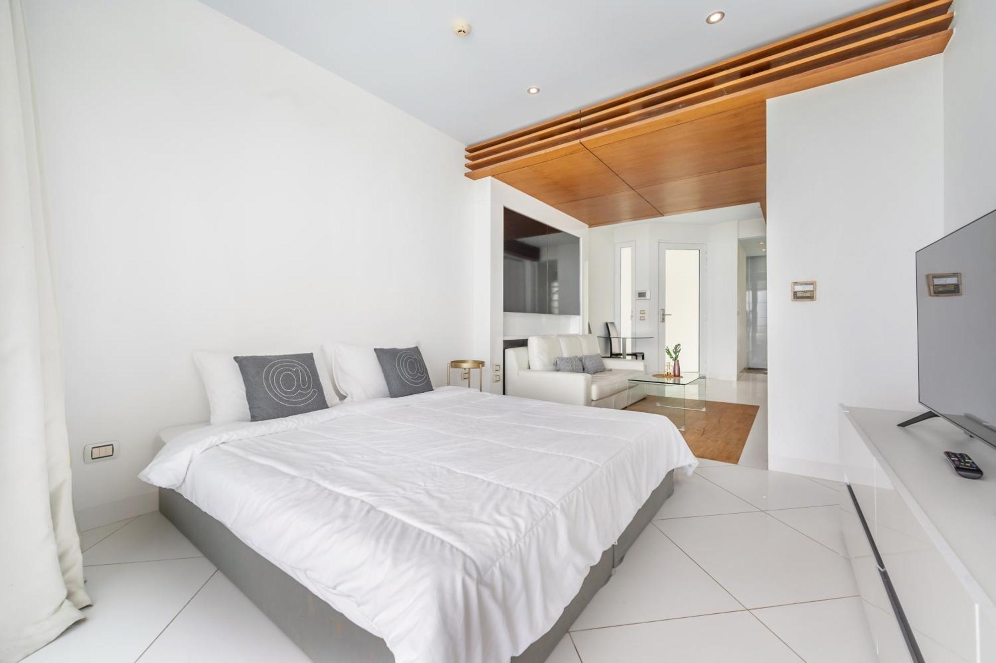 Pure Sunset Beach - Ocean View Room, Pattaya นาจอมเทียน ภายนอก รูปภาพ
